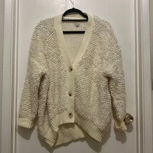 Gorgeous oversized cardigan sweater